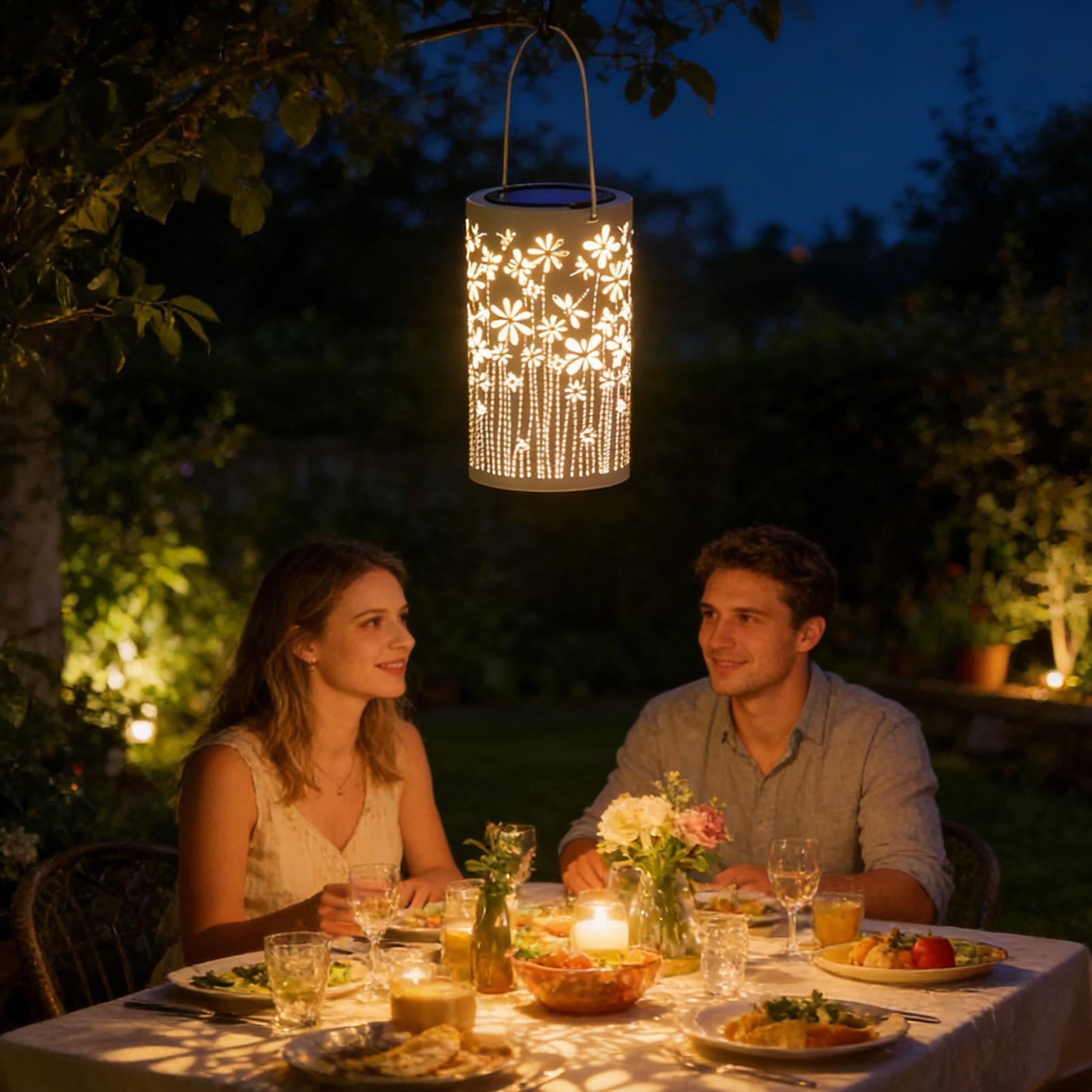 ソーラーハンギングランタン防水フラワーランプ装飾ソーラーライ - Outdoor Lighting Landscape のレビューと価格