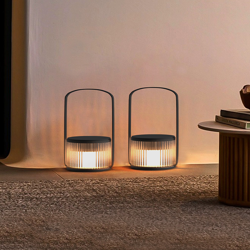 屋外充電式ポータブルアンビエントライトソーラー芝生ヴィラガー - Outdoor Lighting Decoration のレビューと価格