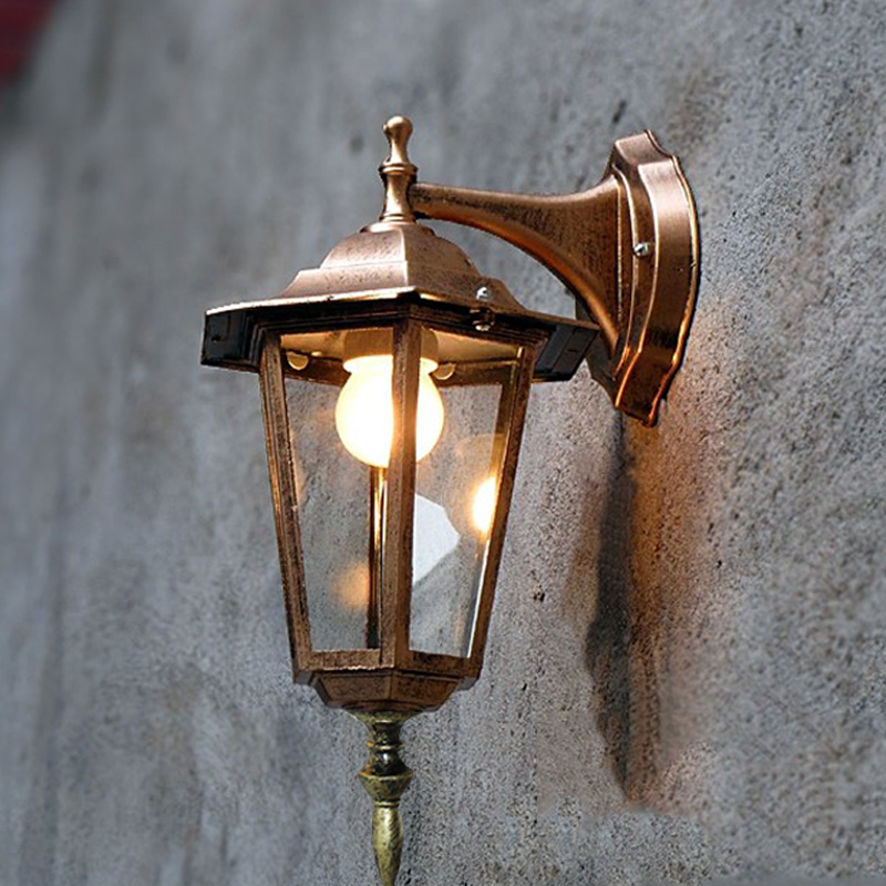 ヨーロッパスタイルのレトロな Led ウォールランプ屋外防水 - Outdoor Lighting Lux のレビューと価格