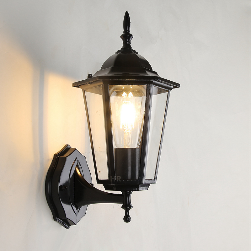 ヨーロッパスタイルのレトロな Led ウォールランプ屋外防水 - Outdoor Lighting Lux のレビューと価格