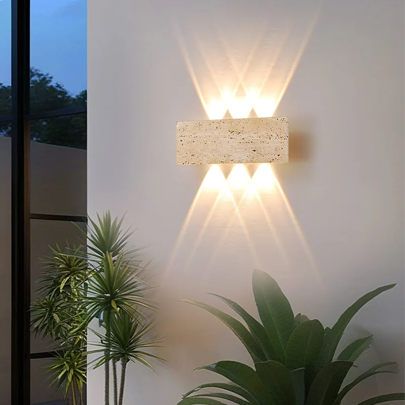 侘び寂び LED ウォールランプ ガーデンライト 石 IP6 - Outdoor Lighting Lux のレビューと価格