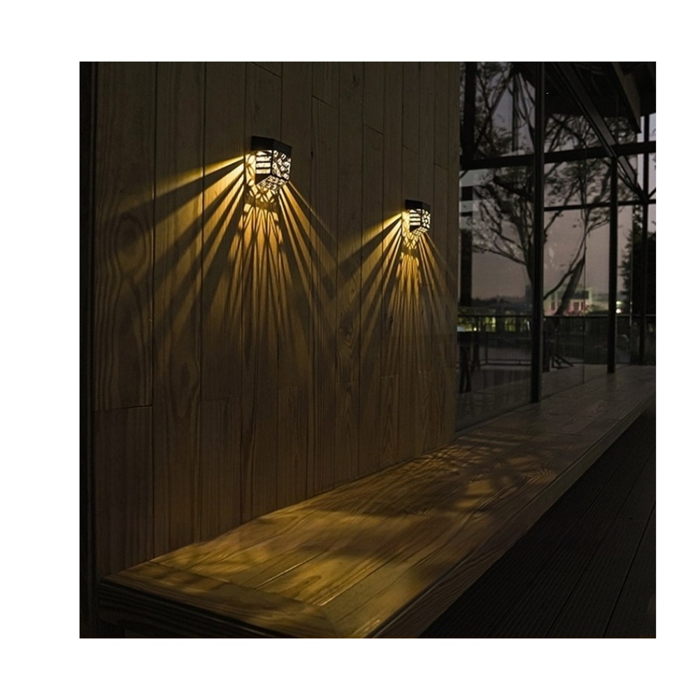 ソーラー式LEDガーデンフェンスライト 防水屋外装飾壁ランプ - Outdoor Lighting For Fence のレビューと価格